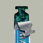 Marvis Aquatic Mint Toothpaste Οδοντόκρεμα με Γεύση Θαλασσινή Μέντα, 85ml - Image 2